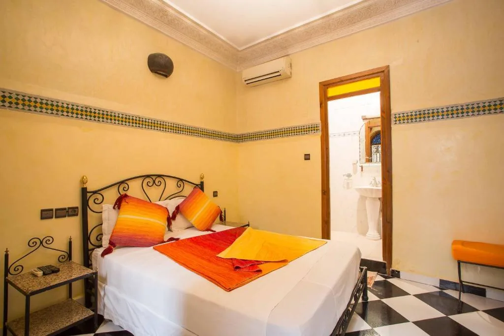 Riad Saad — photo 11